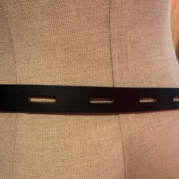 Classic Black Leather Belt main image 9